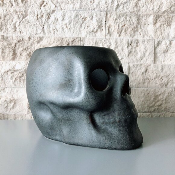 🎃 Black skull ceramic candle holder Halloween decor - Picture 4 of 9